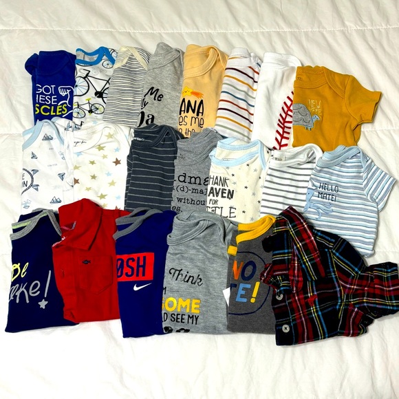 Baby boy onesies - Picture 1 of 1